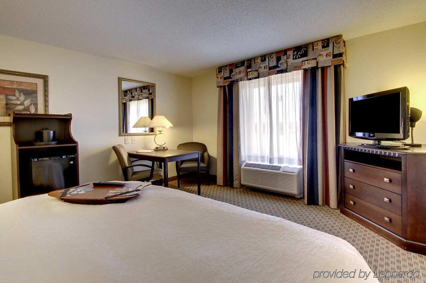 Hampton Inn Statesville Bilik gambar